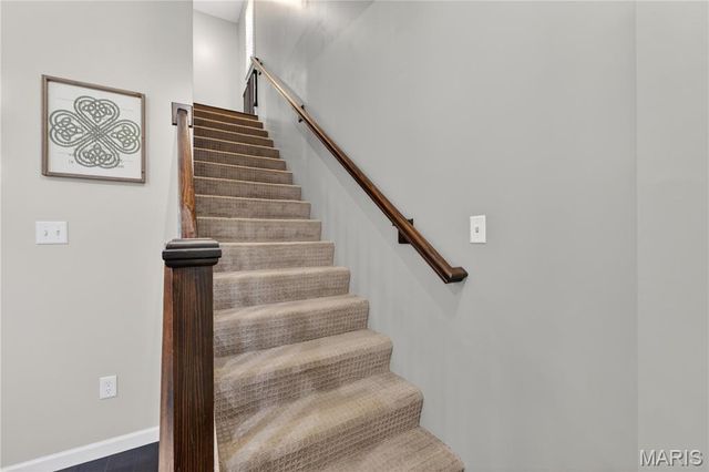 3221 Camp Street, St Charles, MO 63301