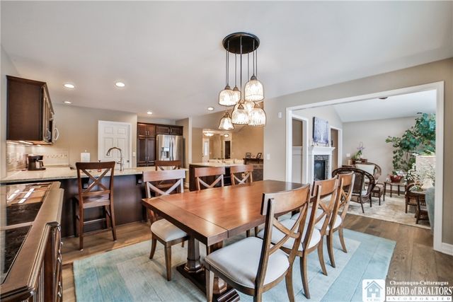 102 Country Club Drive, Grand Island, NY 14072