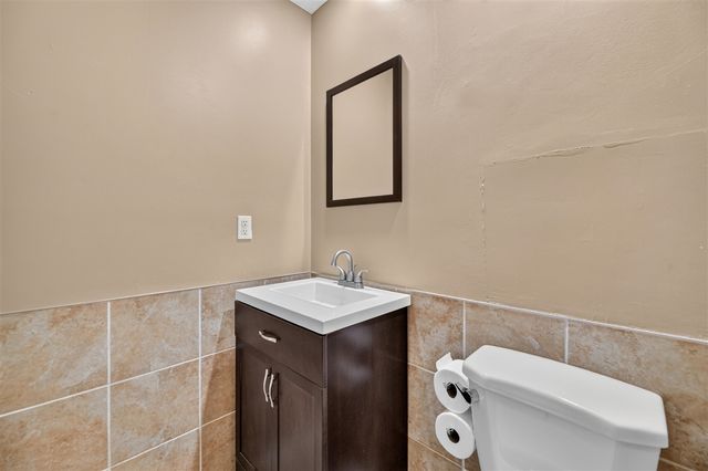 3309 Sunset Drive, Flint, MI 48503
