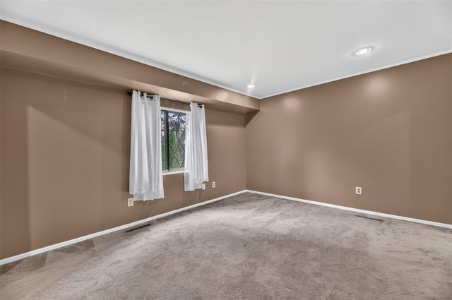 3309 Sunset Drive, Flint, MI 48503
