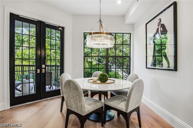 705 10th ST S 202, Naples, FL 34102