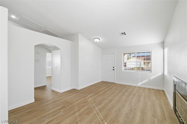 3869 Birchview Court, Las Vegas, NV 89147