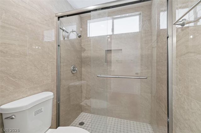 3869 Birchview Court, Las Vegas, NV 89147