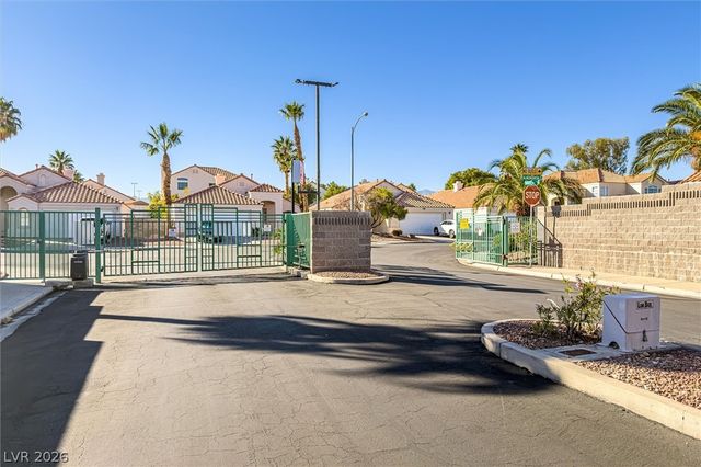 3869 Birchview Court, Las Vegas, NV 89147