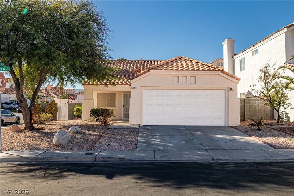 3869 Birchview Court, Las Vegas, NV 89147