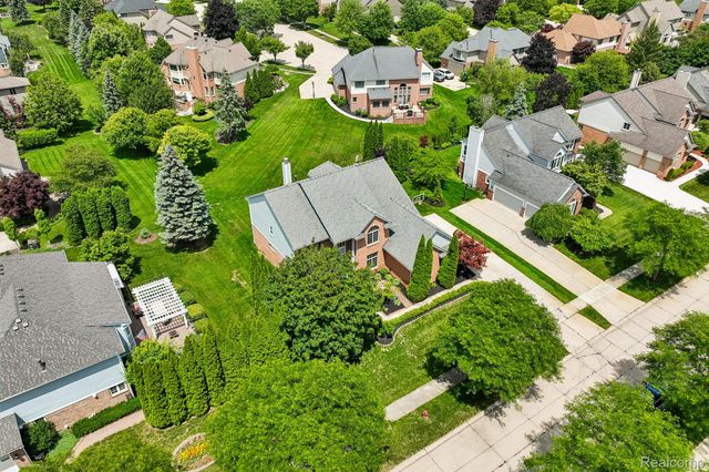 45896 Lathum Drive, Novi, MI 48374
