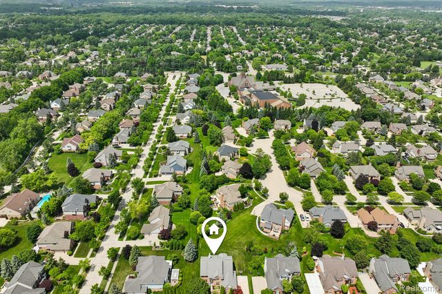 45896 Lathum Drive, Novi, MI 48374