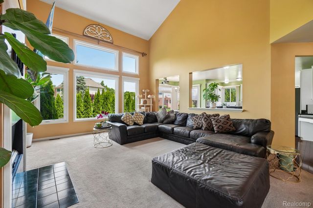 45896 Lathum Drive, Novi, MI 48374