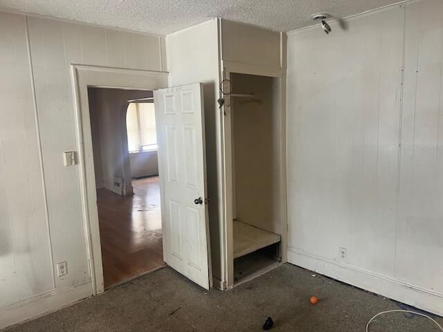 2400 Reynolds Street, Muskegon, MI 49444