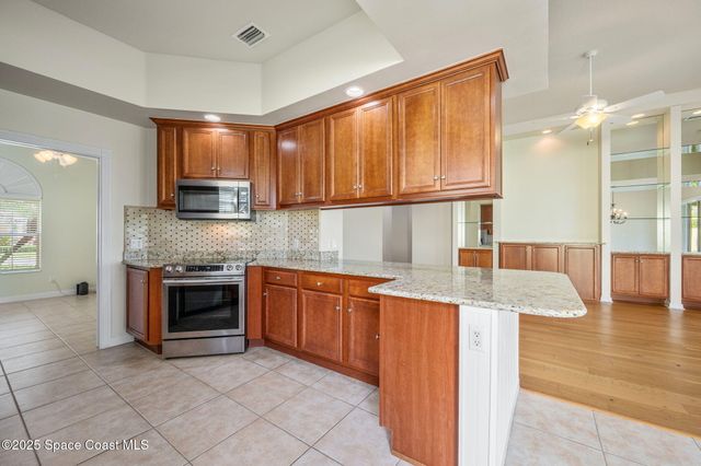 3548 Plume Way SE, Palm Bay, FL 32909