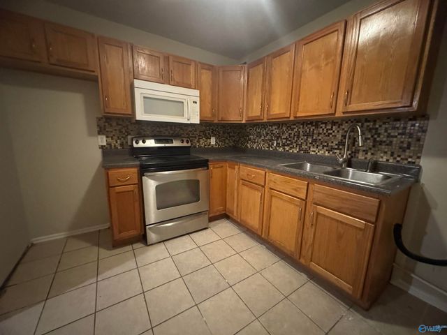 4208 Proctor Circle, Huntsville, AL 35810