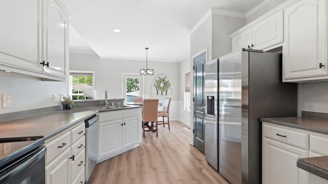 4633 Smitty Dr, Murfreesboro, TN 37128