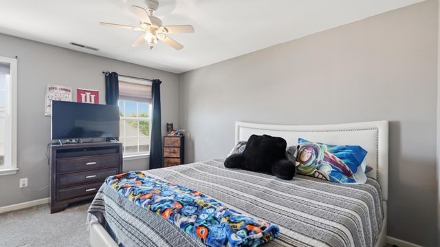 4633 Smitty Dr, Murfreesboro, TN 37128