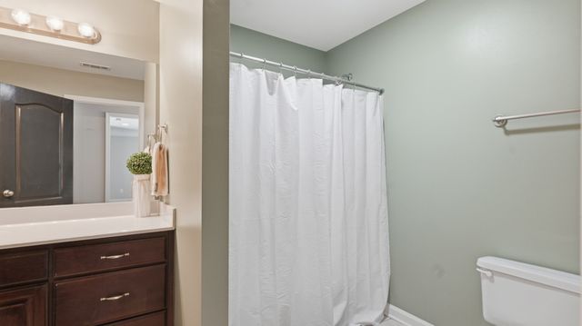 4633 Smitty Dr, Murfreesboro, TN 37128