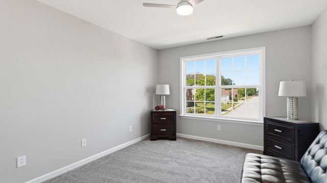 4633 Smitty Dr, Murfreesboro, TN 37128