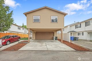 919 4th Avenue N, Kent, WA 98032