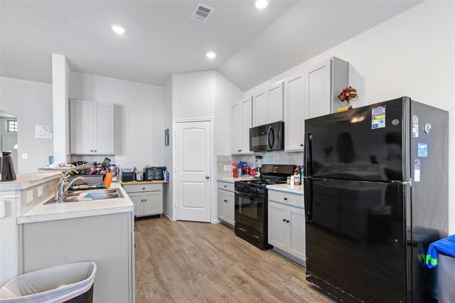 20073 Poppy Hills Lane, Cleveland, TX 77327