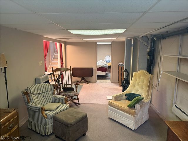 17570 Lakewood Avenue, Lake Milton, OH 44429