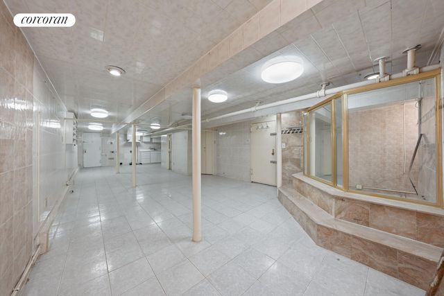559 4th Avenue, New York City, NY 11215