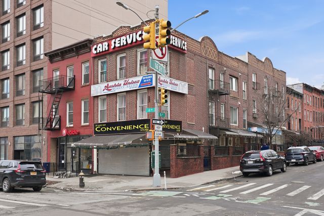 559 4th Avenue, New York City, NY 11215