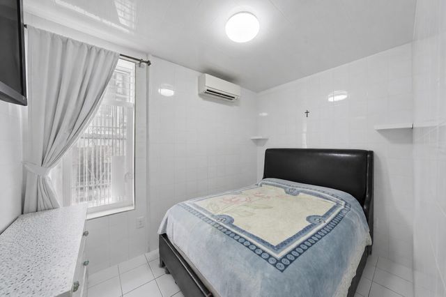 559 4th Avenue, New York City, NY 11215