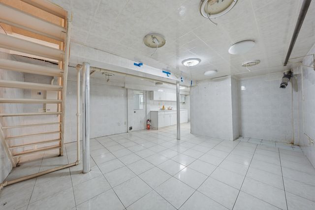 559 4th Avenue, New York City, NY 11215