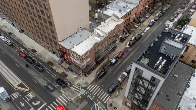 559 4th Avenue, New York City, NY 11215