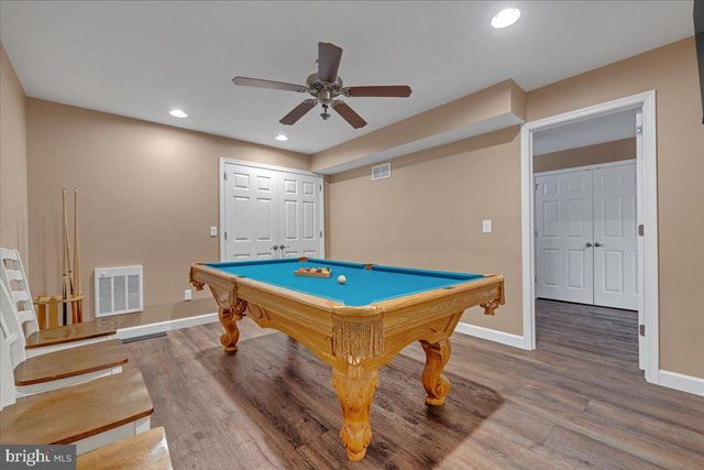 12 BEACHWOOD CT, Lake Harmony, PA 18624