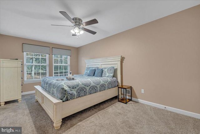 12 BEACHWOOD CT, Lake Harmony, PA 18624