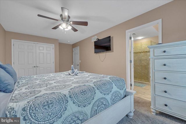 12 BEACHWOOD CT, Lake Harmony, PA 18624