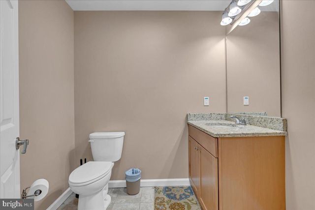 12 BEACHWOOD CT, Lake Harmony, PA 18624