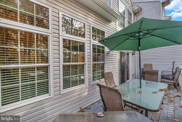 12 BEACHWOOD CT, Lake Harmony, PA 18624