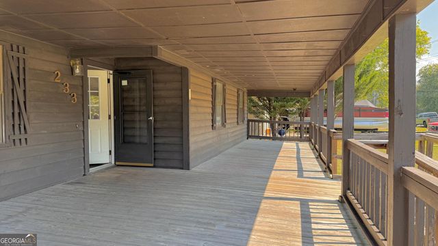 233 Longmeadow Drive NW, Rome, GA 30165