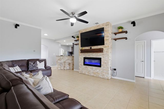 19705 Woodrow Wilson A ST A, Manor, TX 78653