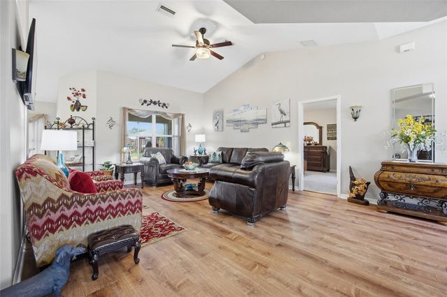 10180 SE 69TH AVENUE, Belleview, FL 34420