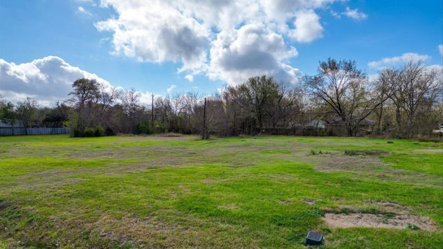 5909 Cypress Street, Houston, TX 77074