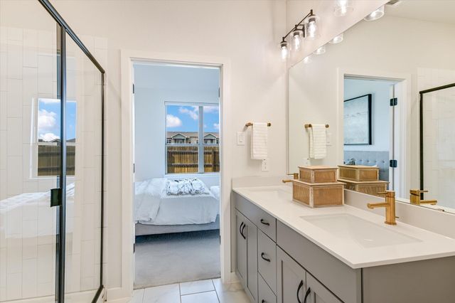 2500 FOREST CREEK DR 904, Round Rock, TX 78665