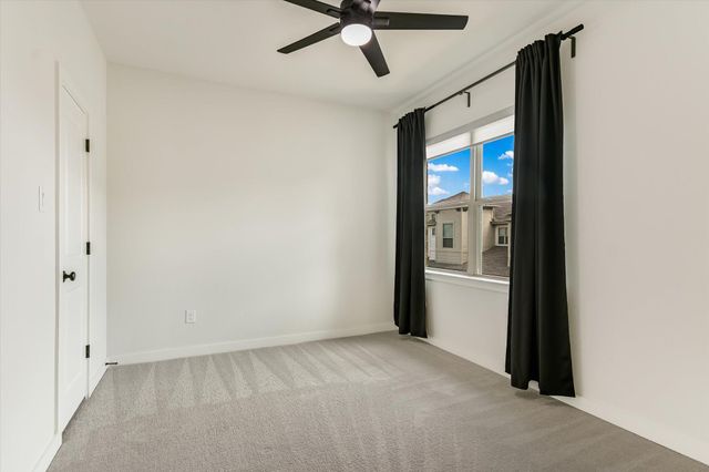 2500 FOREST CREEK DR 904, Round Rock, TX 78665