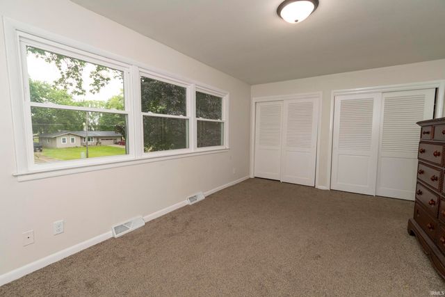 18964 County Road 20, Goshen, IN 46528
