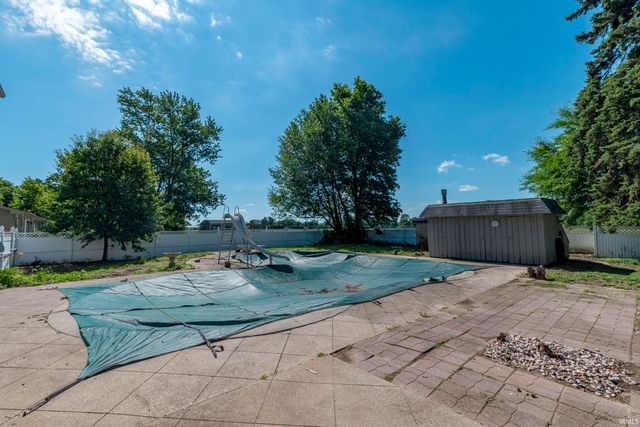 18964 County Road 20, Goshen, IN 46528