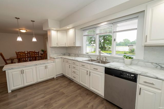 18964 County Road 20, Goshen, IN 46528
