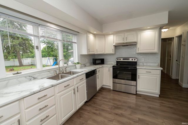 18964 County Road 20, Goshen, IN 46528