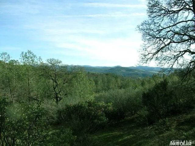 9018 Winding Way, Oregon House, CA 95962