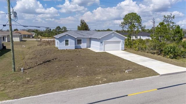 1927 Richmond AVE N, Lehigh Acres, FL 33972