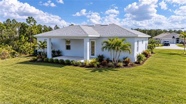 1927 Richmond AVE N, Lehigh Acres, FL 33972