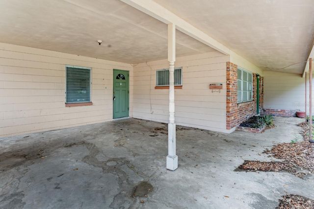 2406 DELLWOOD DRIVE, Orlando, FL 32806