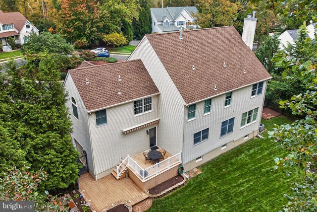12 BENNINGTON DR, Medford, NJ 08055