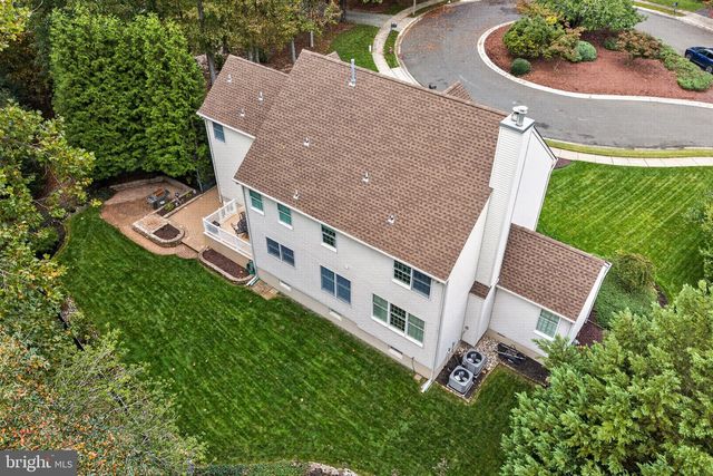 12 BENNINGTON DR, Medford, NJ 08055