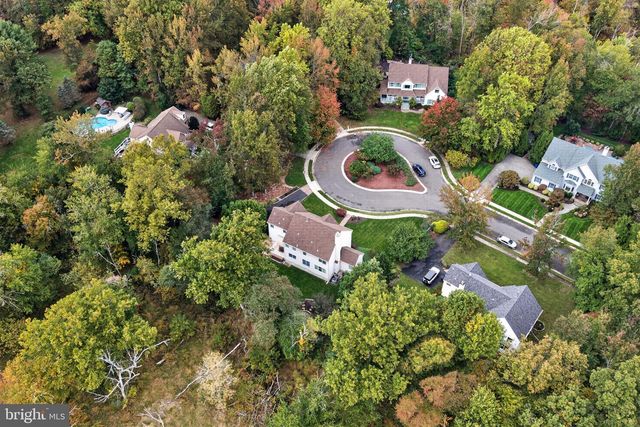 12 BENNINGTON DR, Medford, NJ 08055