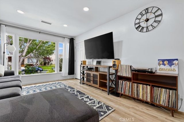 4722 OCANA Avenue, Lakewood, CA 90713